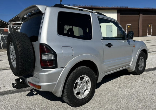 Mitsubishi Pajero cena 16600 przebieg: 215000, rok produkcji 2000 z Złoty Stok małe 92